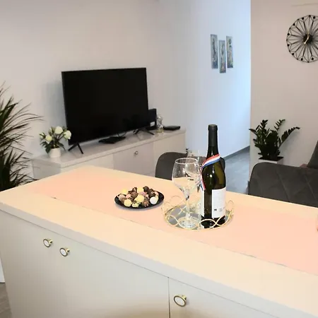 Apartment My Time