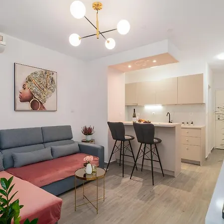 My Time Apartment